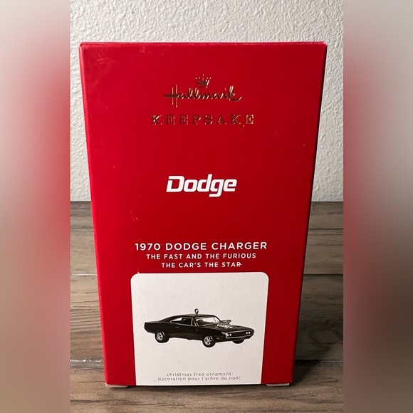 Hallmark 2021 NEW 1970 Dodge Charger Fast & Furious Christmas Ornament 1 series - Picture 1 of 9